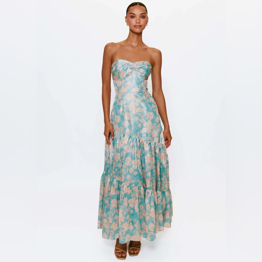 Hutch ‘Phoebe’ Strapless Tiered Maxi Dress in Floral Print
